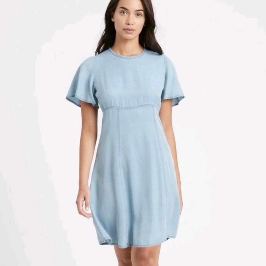 Nwt Banana Republic Flutter Sleeve Tencel Mini Dress Denim Light Blue Size 6
